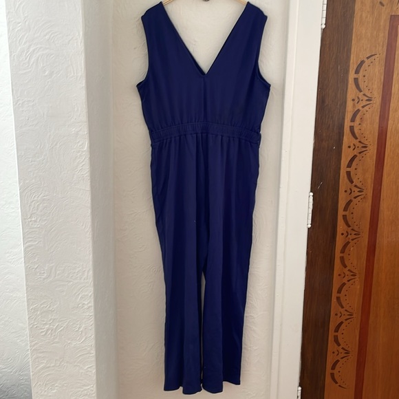 CARALYN MIRAND Women's The Drop Sleeveless Wrap Jumpsuit Size XL in Navy - Picture 7 of 9